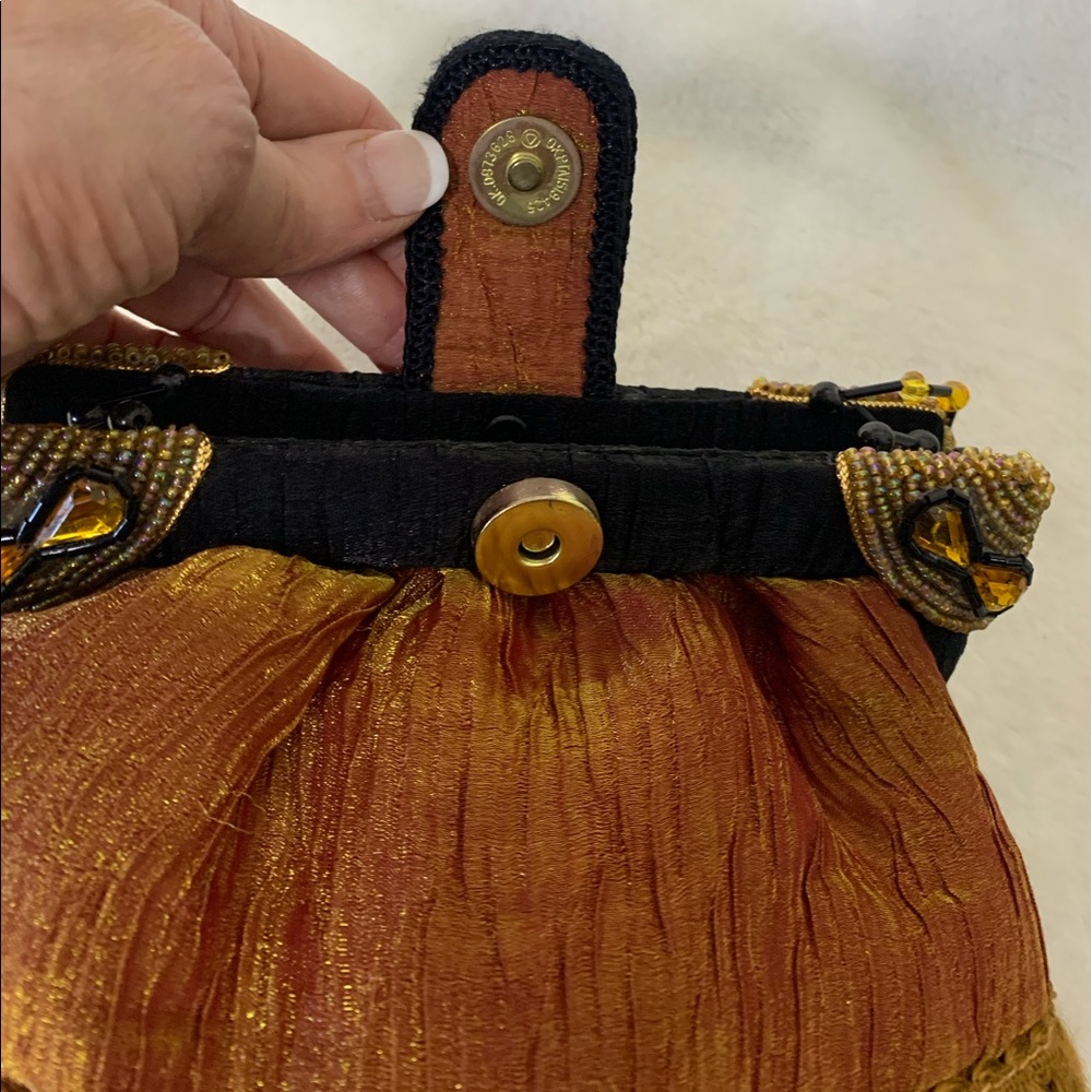 Mary Frances Beaded Quilted Evening Hand Bag - Picture 5 of 9